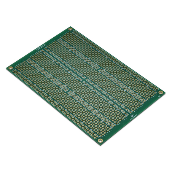 Top of 4 inch by 6 inch protoboard, SchmalzTech ST-PROTO-4-6